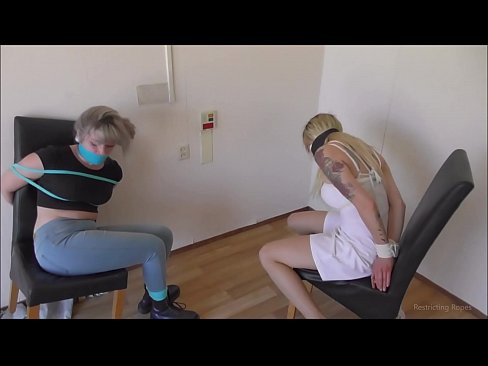 ❤️ Dejwe / mare ak gagged / demwazel nan detrès ❤️ Porno nan nou ﹏